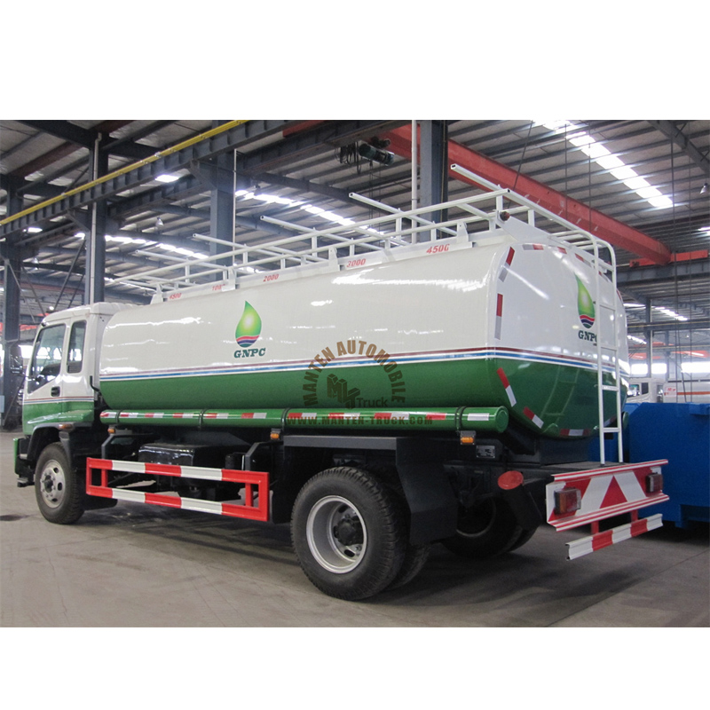 2000 gallon fuel truck