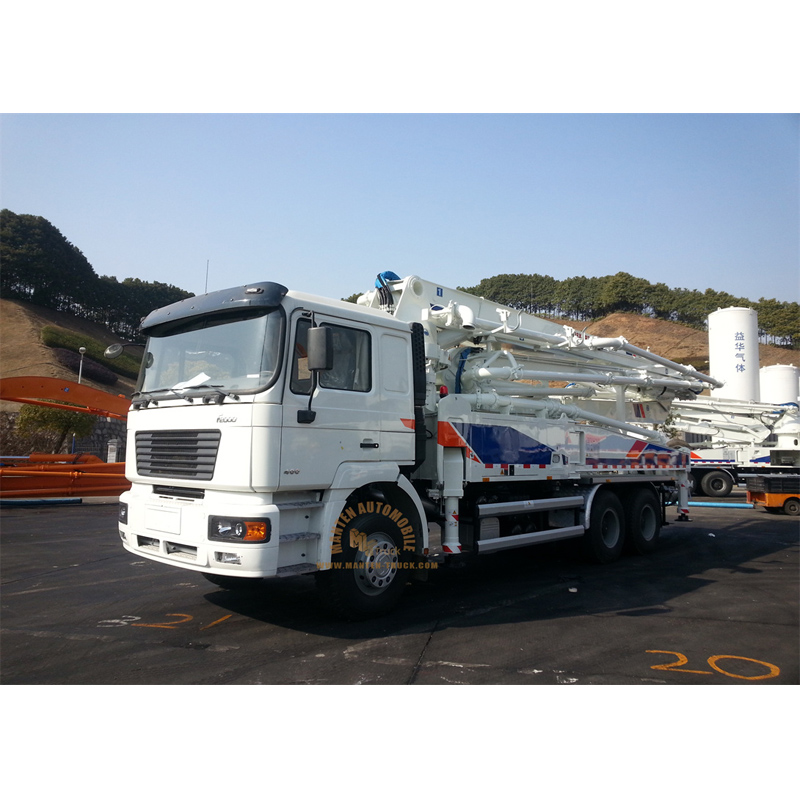 concrete boom truck