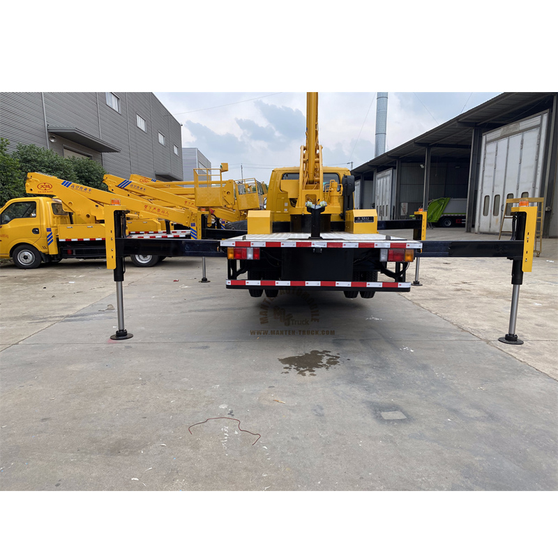 aerial lift trucks for sale