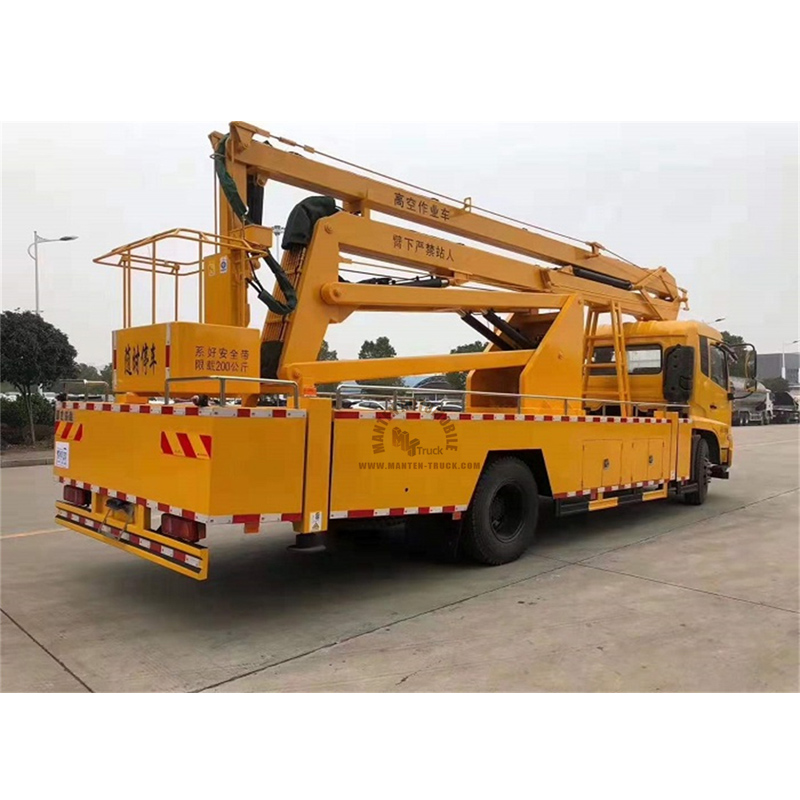 articulating platform fire truck