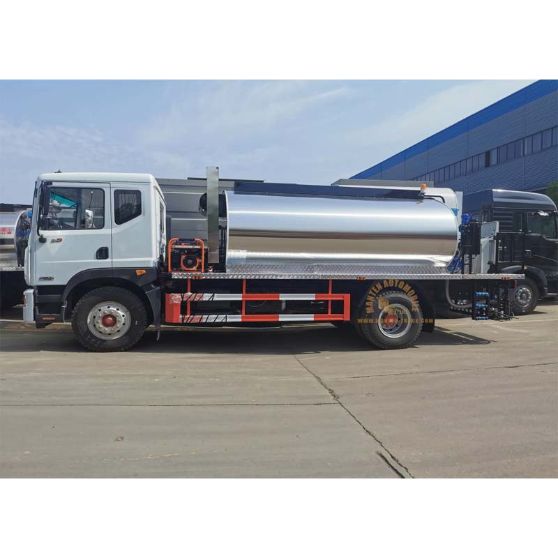 asphalt distributor for sale